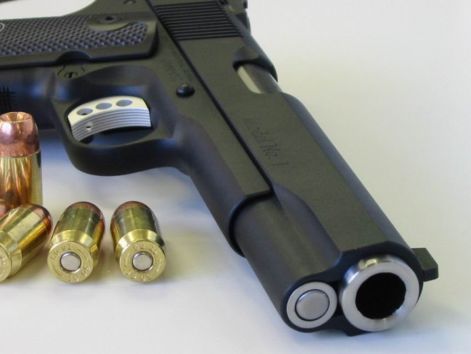 fegyverek-21-pisztoly.jpg